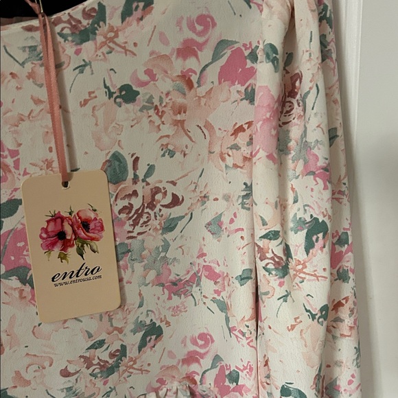 Entro Pink and Cream Floral Blouse - Picture 5 of 6